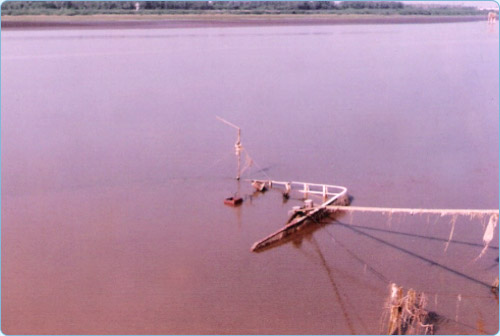 Re-floating the sunken barge